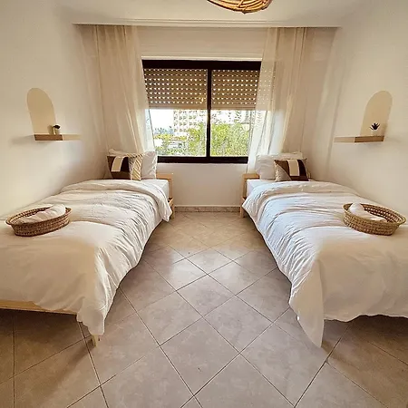 Luxurious 8-Person Apartment In Tanger City Center Exterior foto